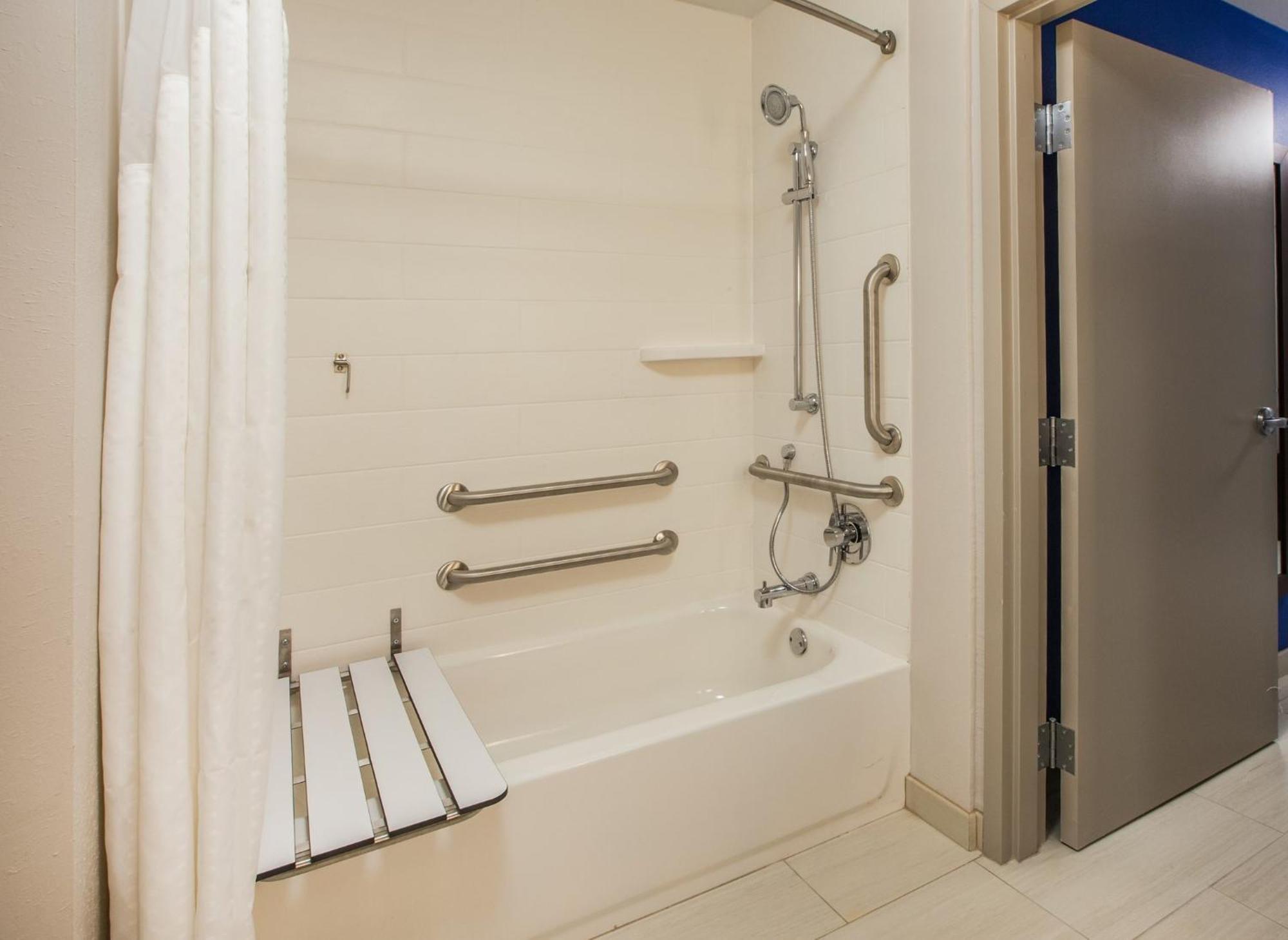 Holiday Inn Express & Suites Murfreesboro West By Ihg Bagian luar foto