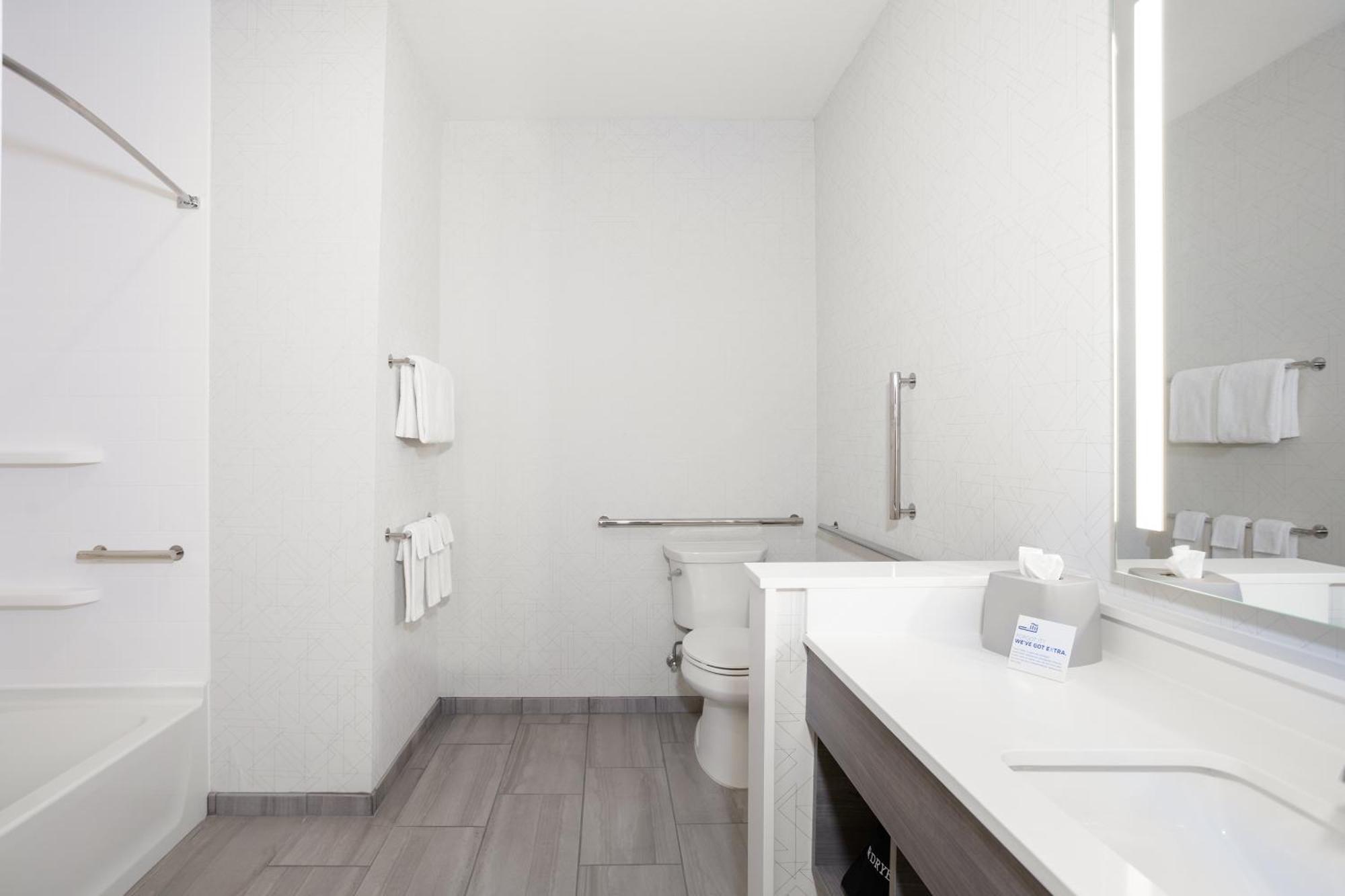Holiday Inn Express & Suites Murfreesboro West By Ihg Bagian luar foto